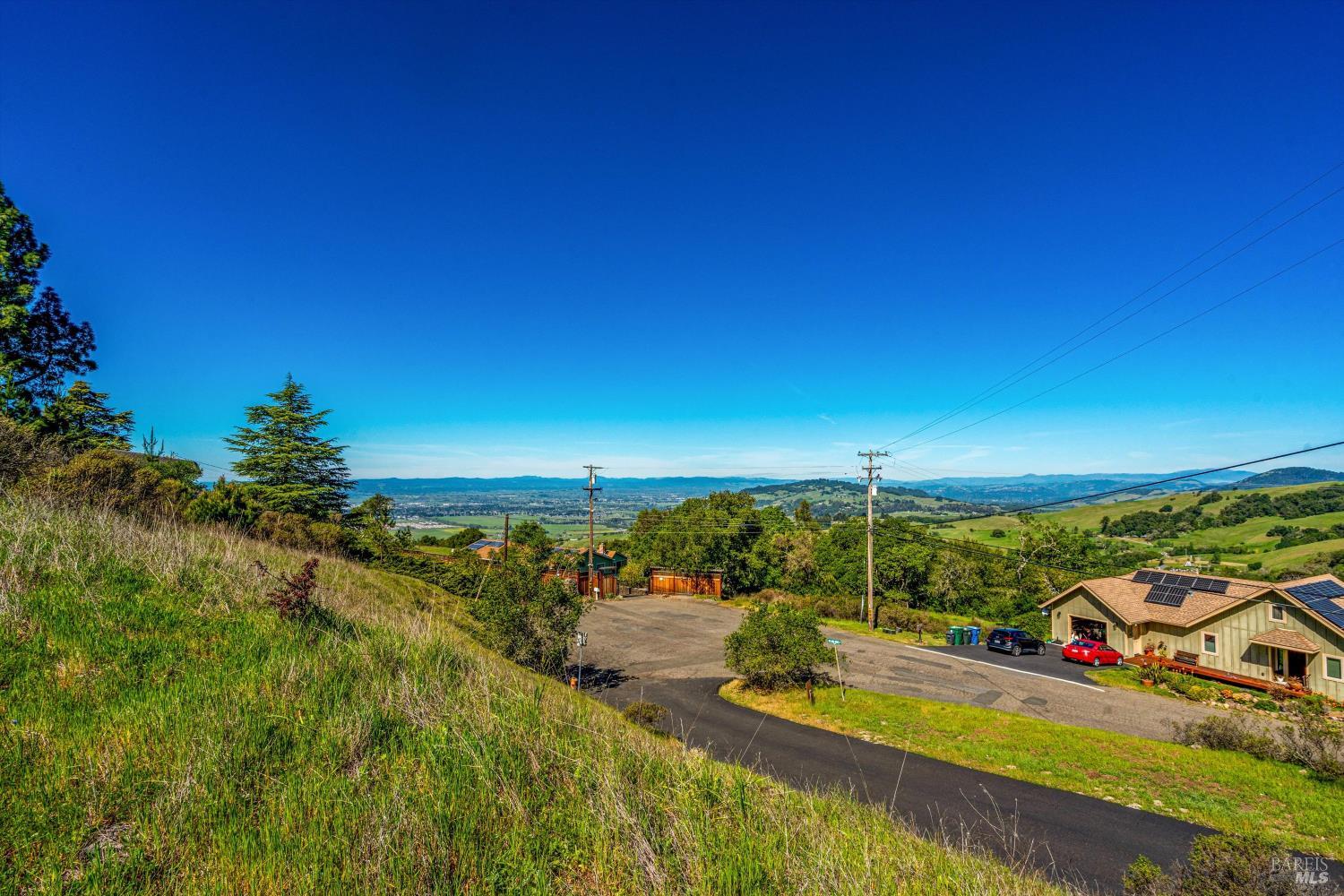 Detail Gallery Image 21 of 99 For 6048 Hyland Way, Penngrove,  CA 94951 - – Beds | – Baths