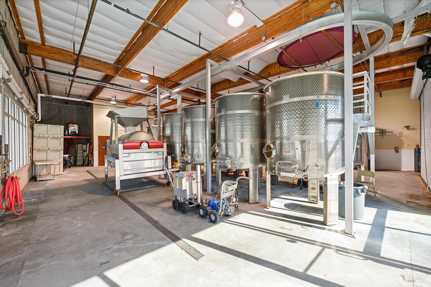 Detail Gallery Image 17 of 26 For 595 Santana Dr #E,  Cloverdale,  CA 95425 - – Beds | – Baths