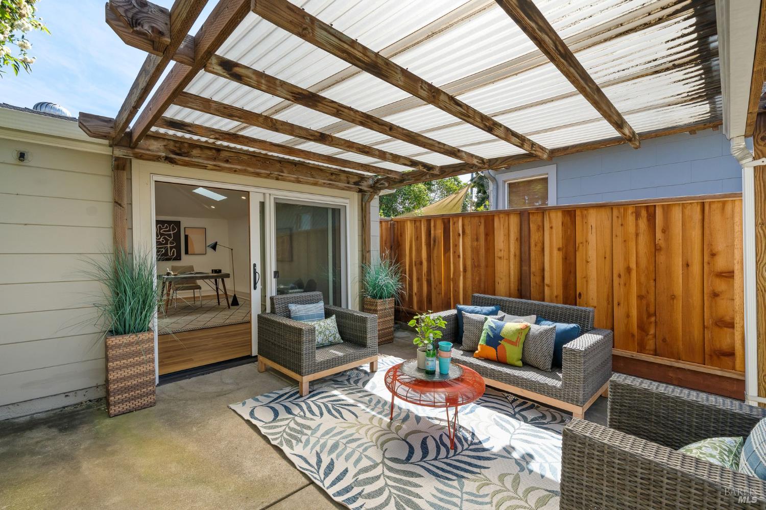 Detail Gallery Image 30 of 57 For 914 W 6th St, Benicia,  CA 94510 - 3 Beds | 2 Baths