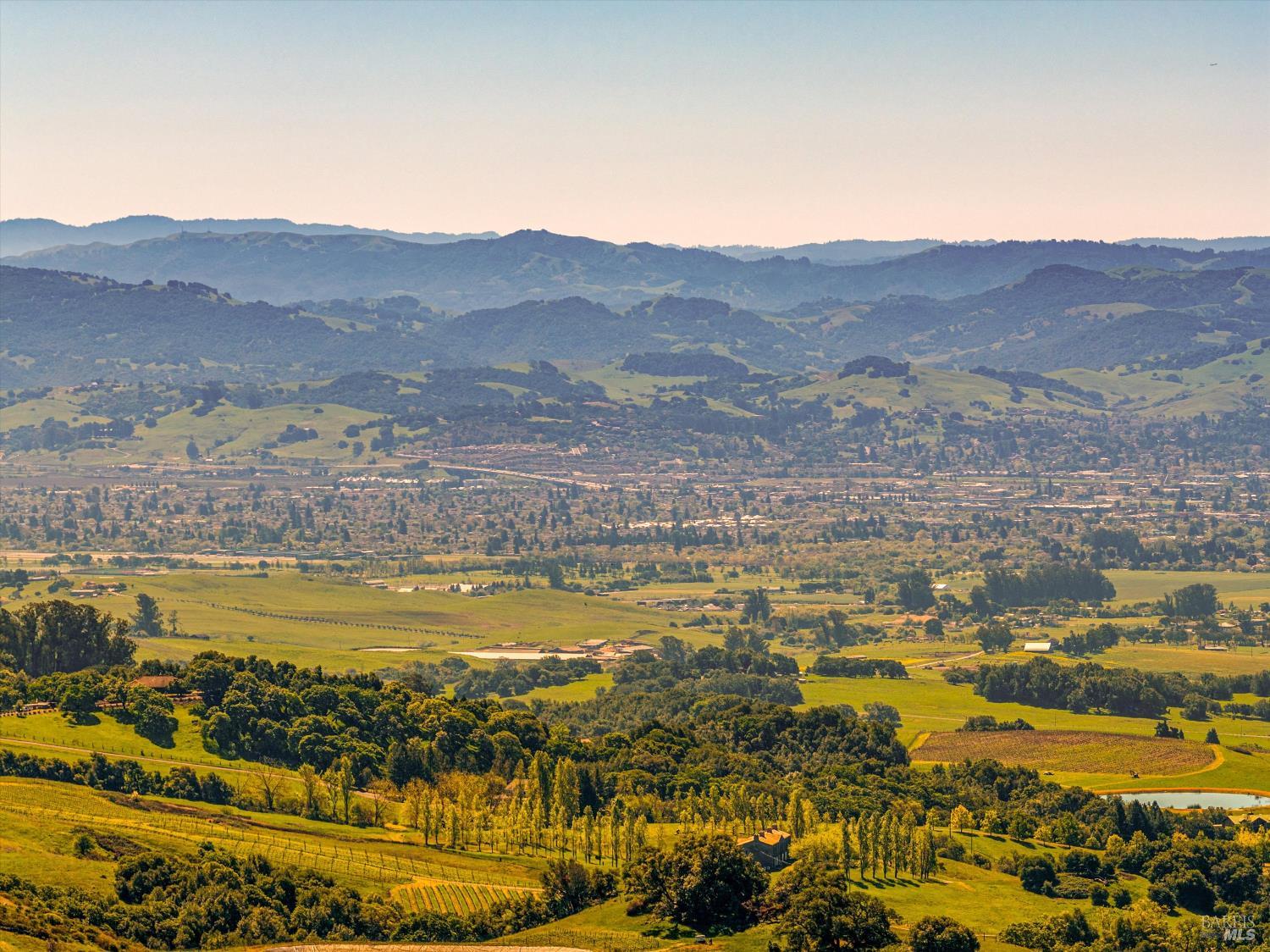 Detail Gallery Image 14 of 99 For 6048 Hyland Way, Penngrove,  CA 94951 - – Beds | – Baths