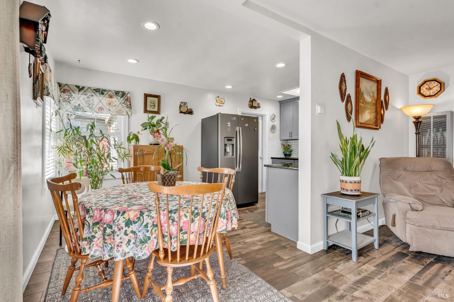 Detail Gallery Image 10 of 41 For 649 Cedar St, Vallejo,  CA 94591 - 2 Beds | 1 Baths