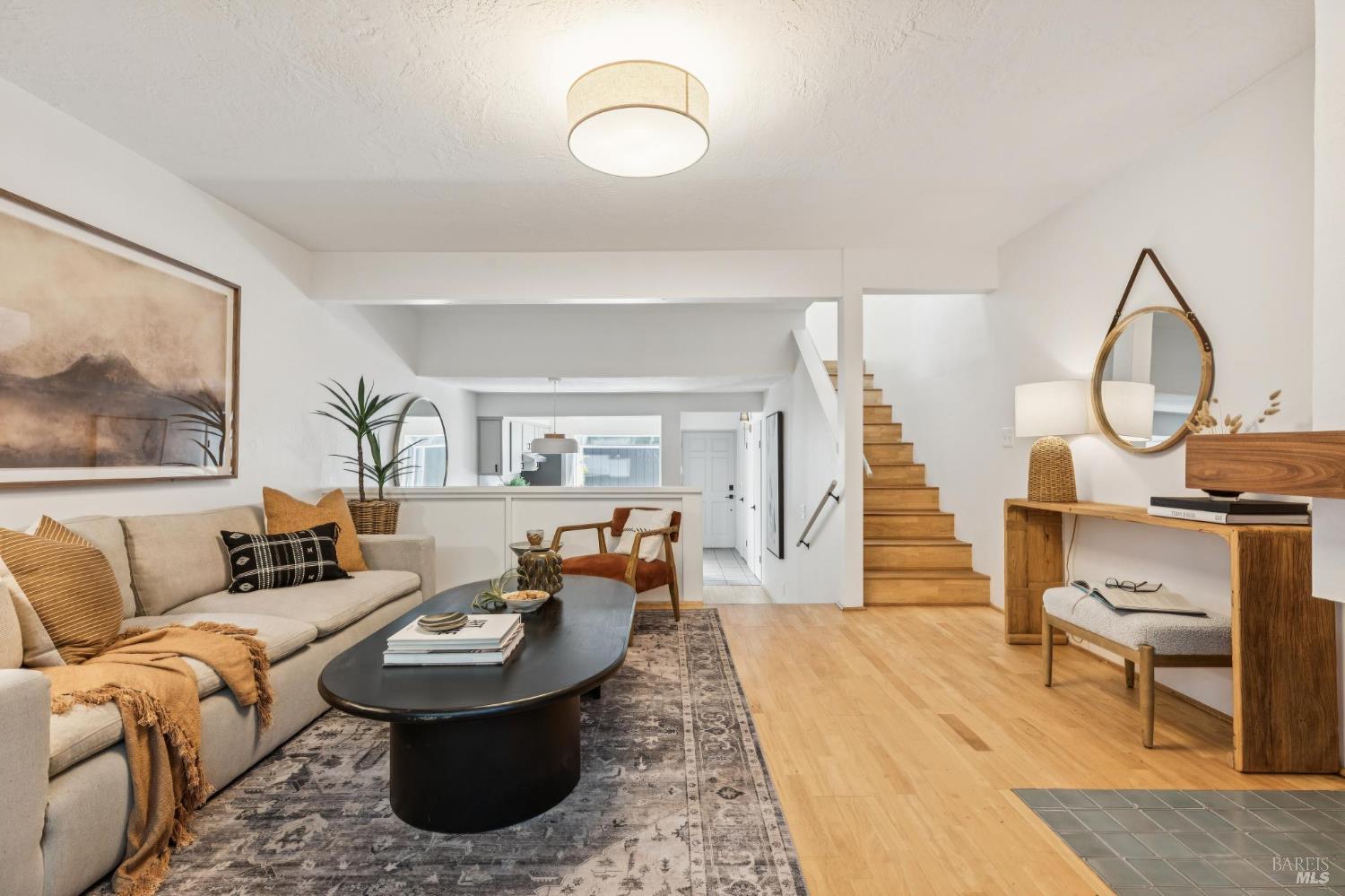 Detail Gallery Image 16 of 62 For 11 Love Ct, Fairfax,  CA 94930 - 2 Beds | 2/1 Baths