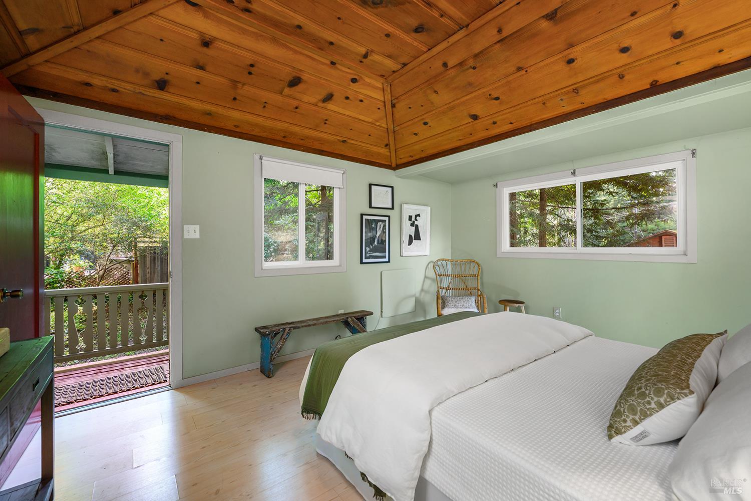 Detail Gallery Image 24 of 28 For 19020 Sunny Dr, Guerneville,  CA 95446 - 1 Beds | 1 Baths