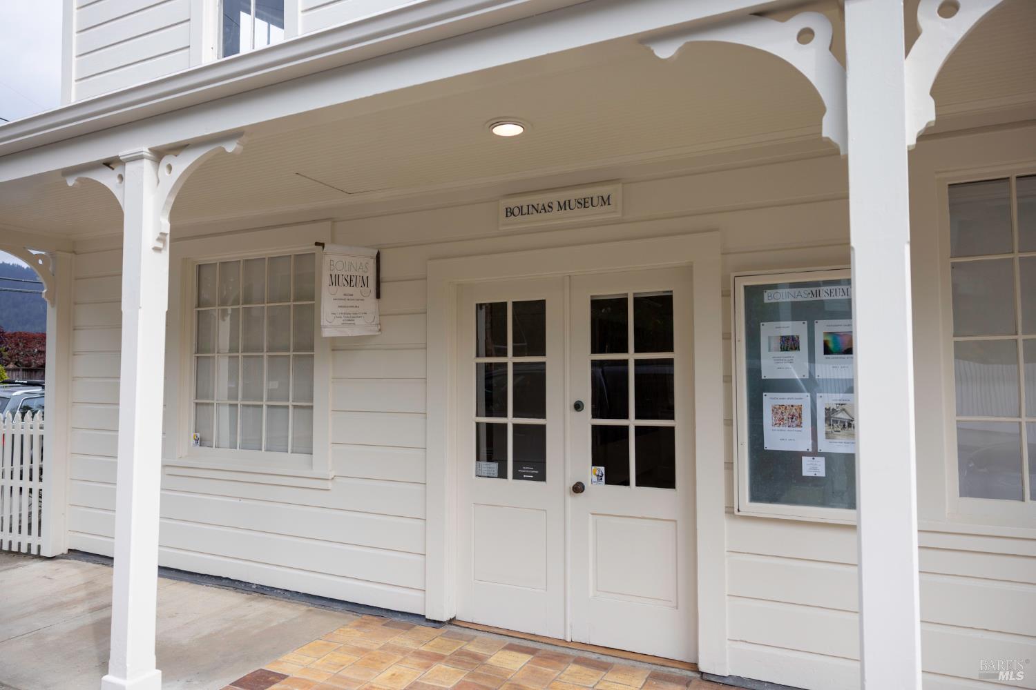 Detail Gallery Image 38 of 39 For 10 Park Ave, Bolinas,  CA 94924 - 2 Beds | 1/1 Baths