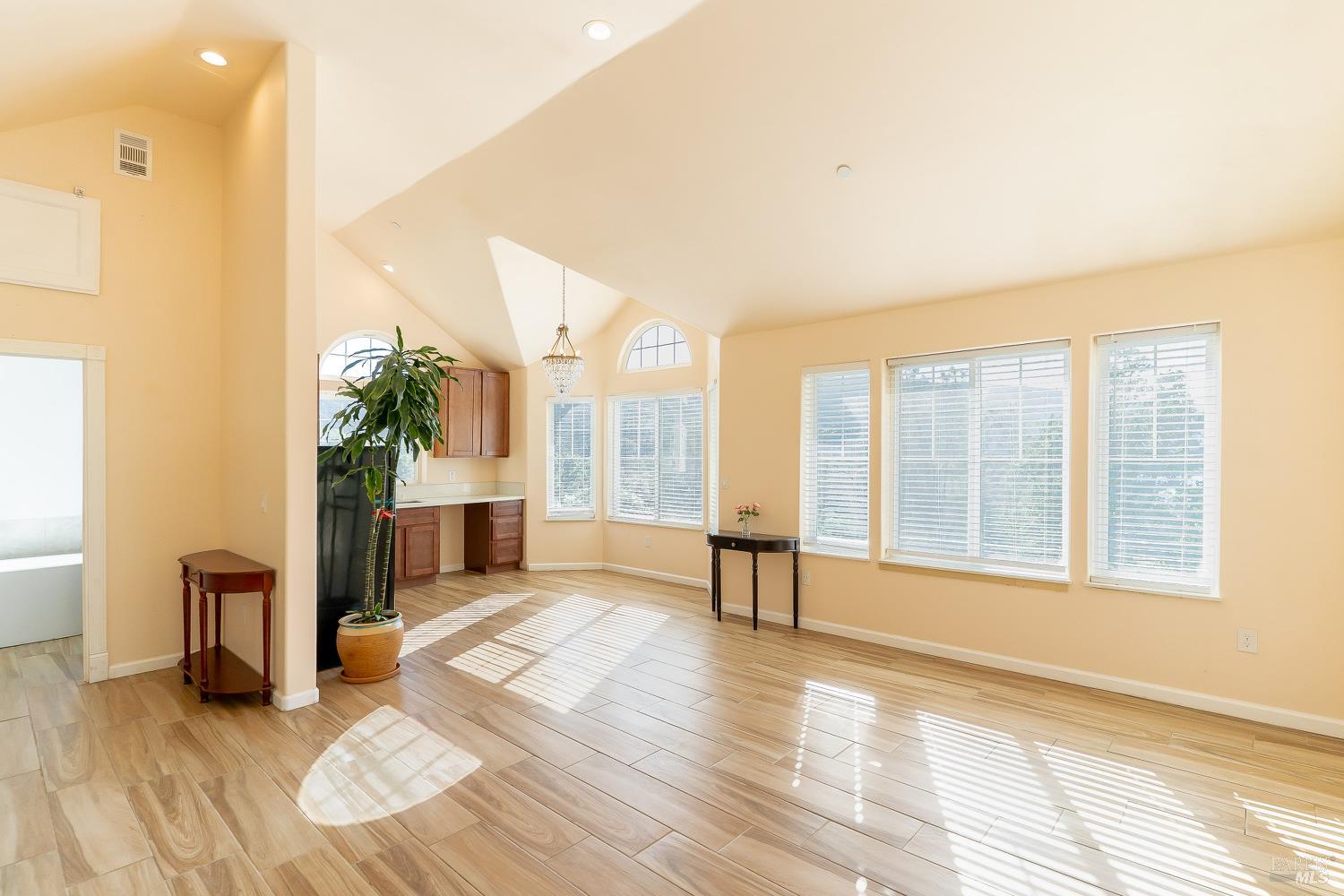 Detail Gallery Image 19 of 46 For 1486 Steele Canyon Rd, Napa,  CA 94558 - 2 Beds | 2 Baths