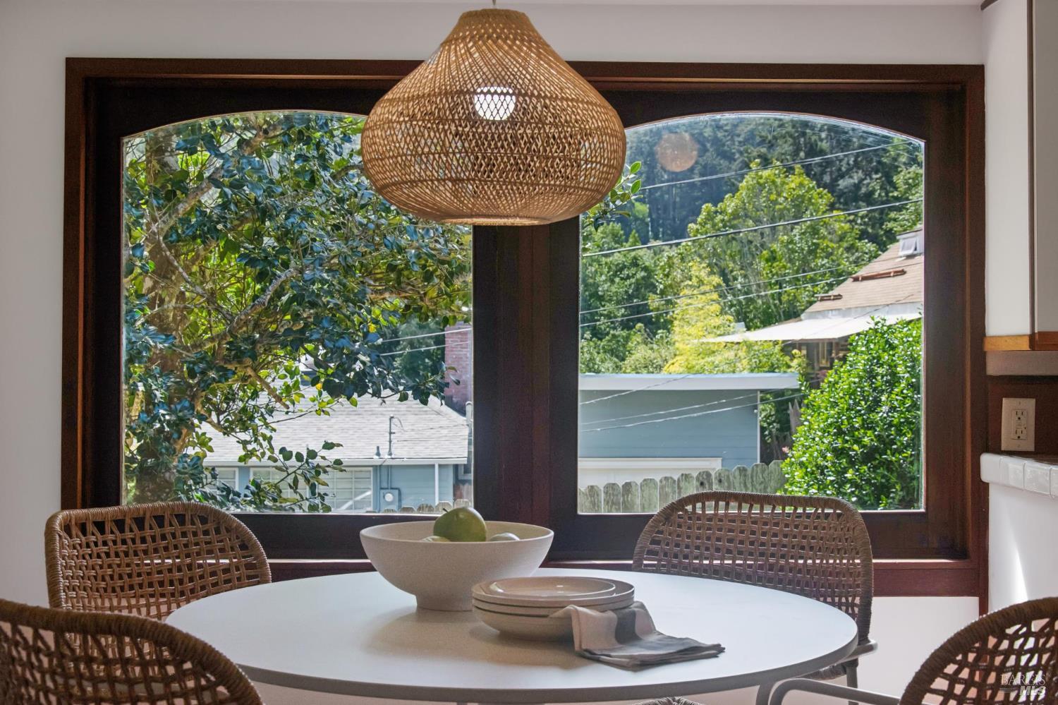 Detail Gallery Image 12 of 55 For 9 Portola Ave, Point Reyes Station,  CA 94956 - 3 Beds | 2 Baths