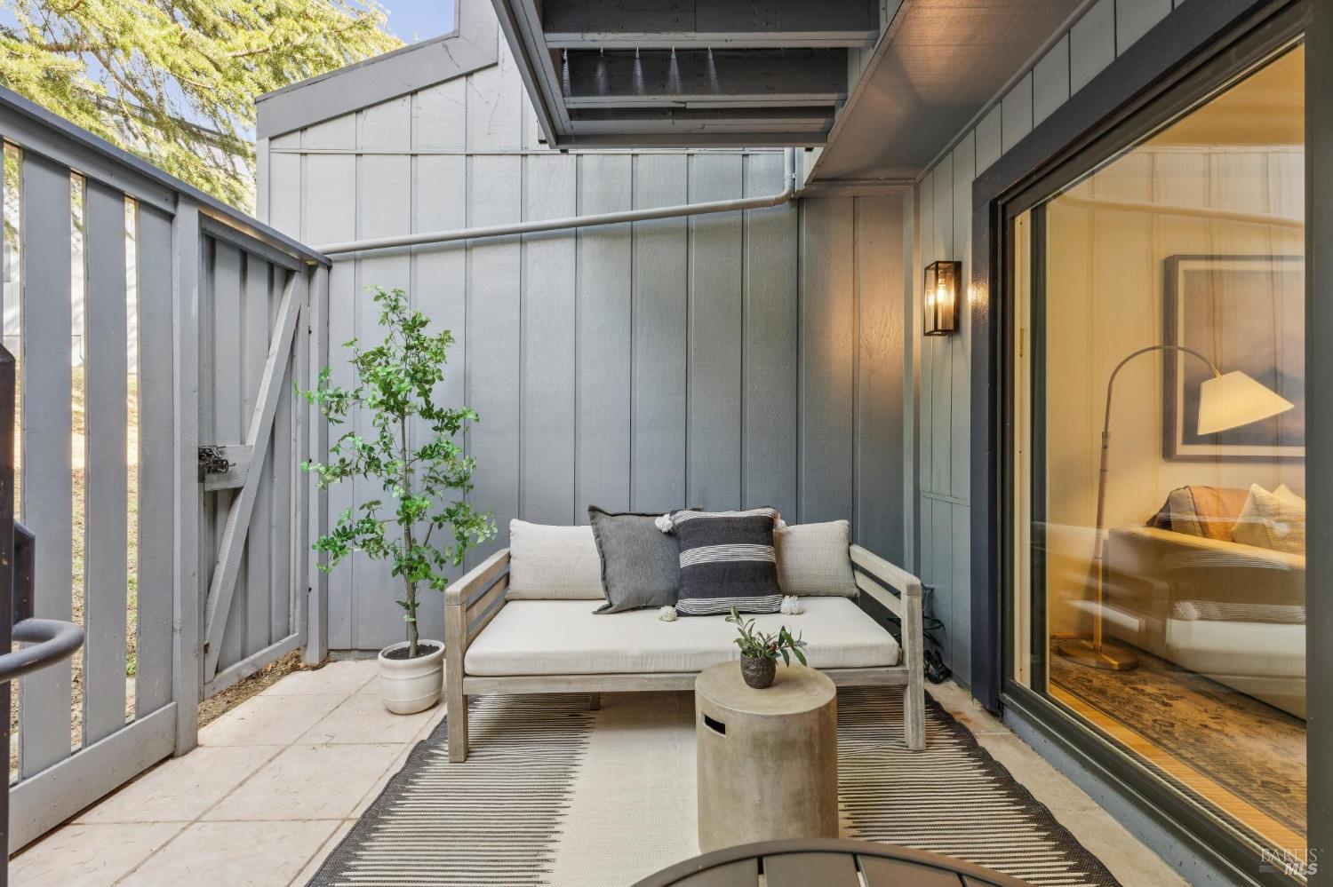 Detail Gallery Image 60 of 62 For 11 Love Ct, Fairfax,  CA 94930 - 2 Beds | 2/1 Baths