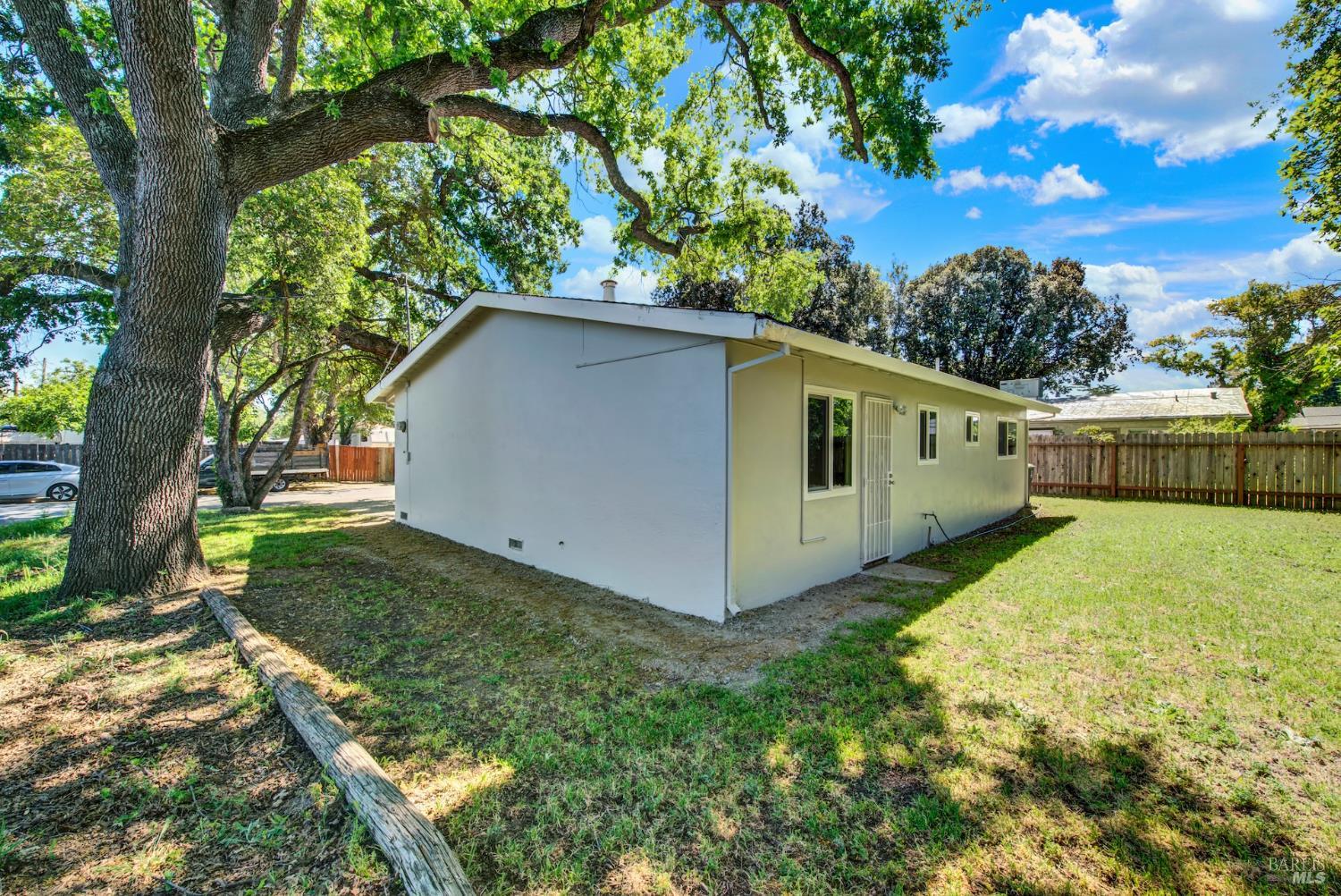 Detail Gallery Image 50 of 60 For 219 Hamilton Dr, Fairfield,  CA 94533 - 2 Beds | 1 Baths