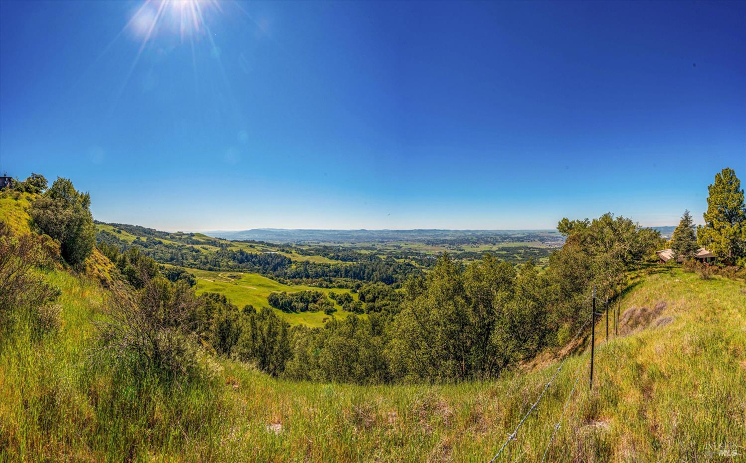 Detail Gallery Image 33 of 99 For 6048 Hyland Way, Penngrove,  CA 94951 - – Beds | – Baths