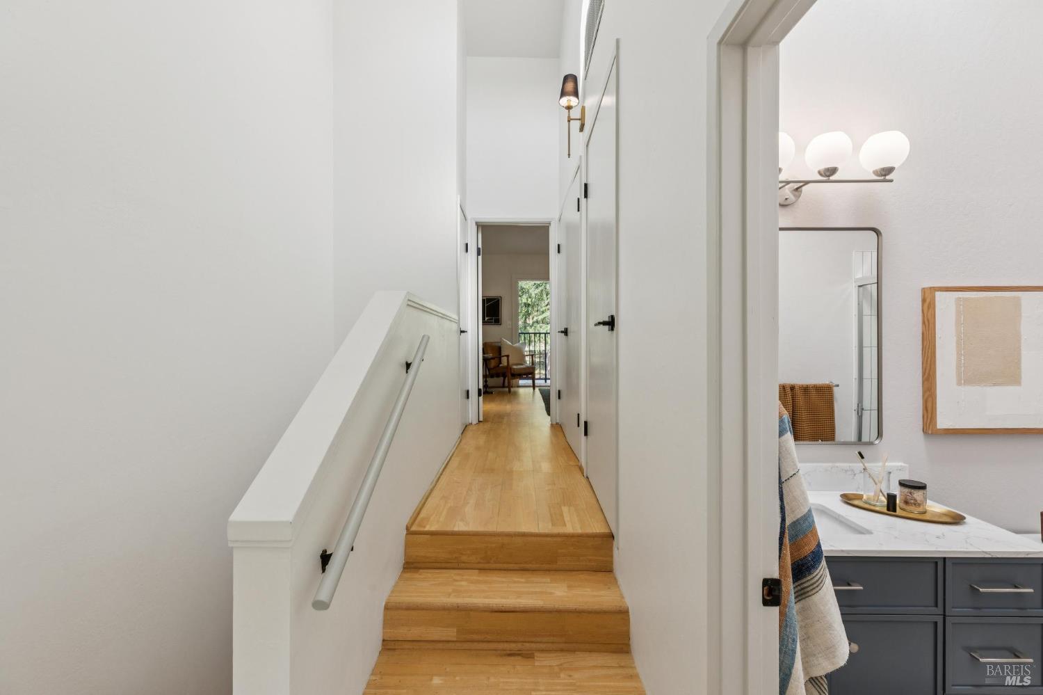 Detail Gallery Image 56 of 62 For 11 Love Ct, Fairfax,  CA 94930 - 2 Beds | 2/1 Baths