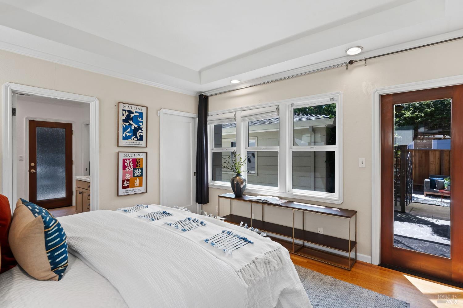 Detail Gallery Image 25 of 57 For 914 W 6th St, Benicia,  CA 94510 - 3 Beds | 2 Baths