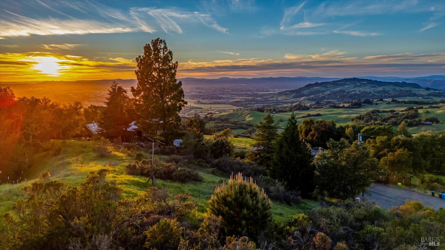 Detail Gallery Image 72 of 99 For 6048 Hyland Way, Penngrove,  CA 94951 - – Beds | – Baths