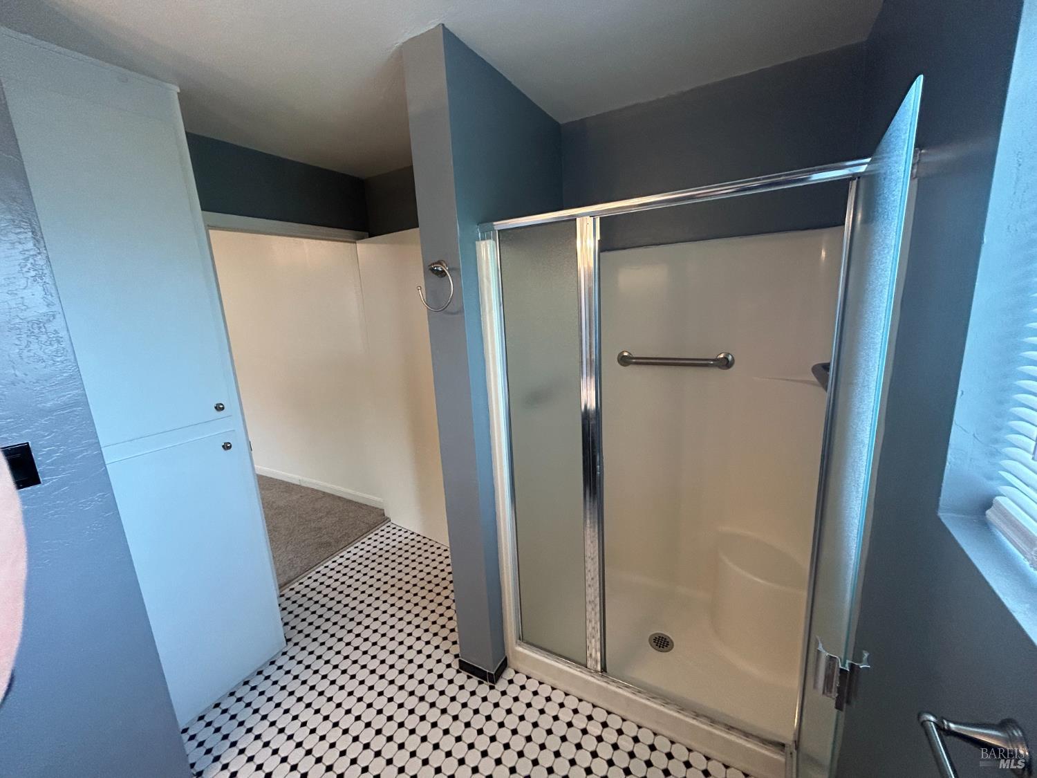 Detail Gallery Image 10 of 17 For 901 Humboldt St, Vallejo,  CA 94591 - 2 Beds | 2 Baths