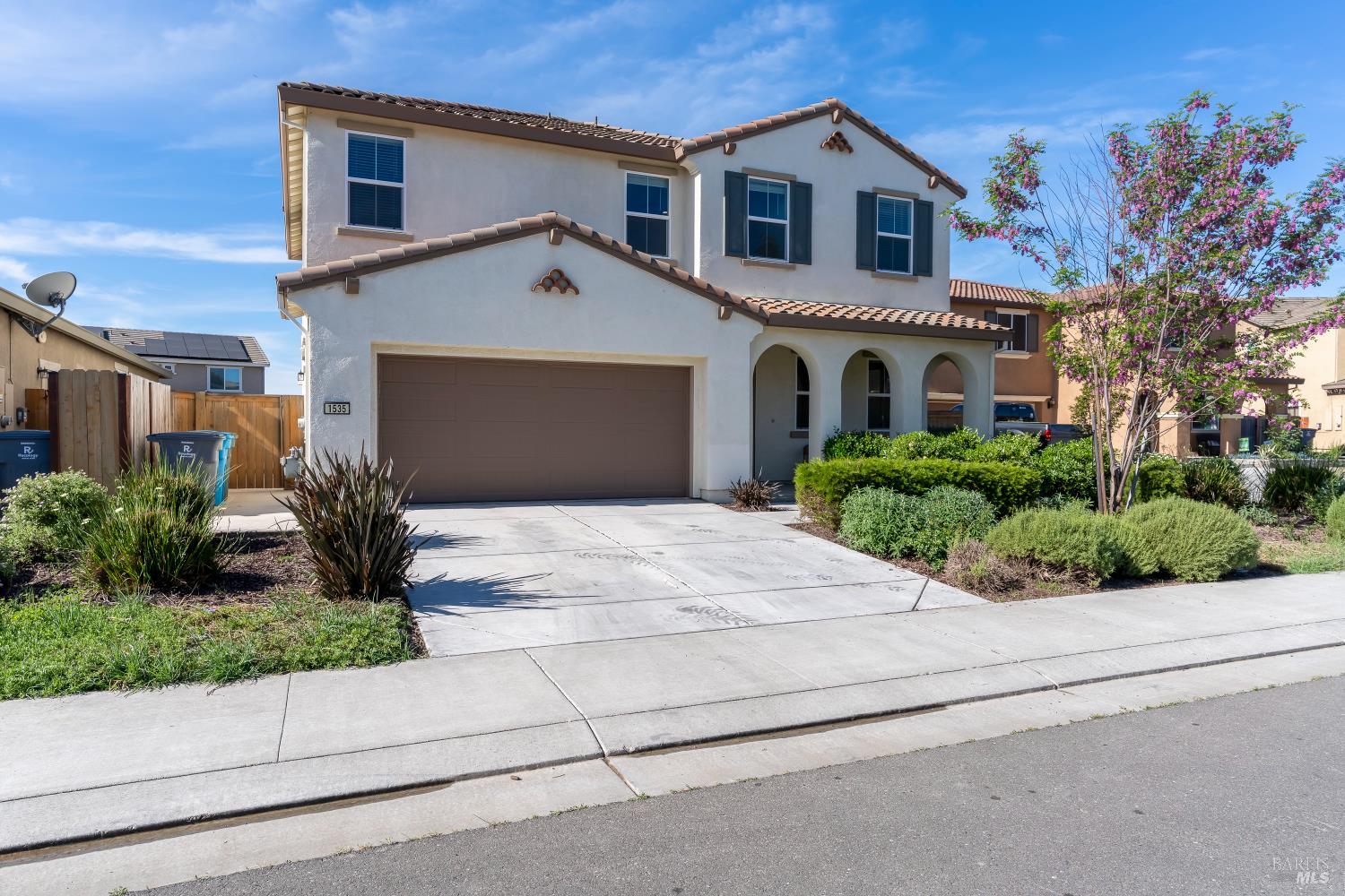 Detail Gallery Image 5 of 75 For 1535 Arlington Ct, Dixon,  CA 95620 - 4 Beds | 2/1 Baths