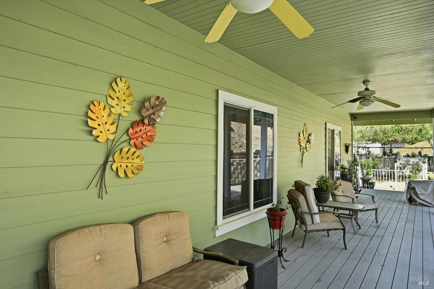 Detail Gallery Image 41 of 56 For 19614 Mountain Mdws, Hidden Valley Lake,  CA 95467 - 4 Beds | 3 Baths