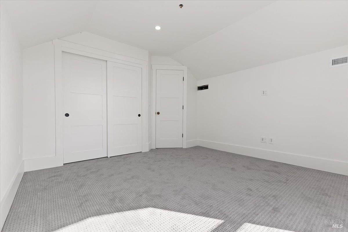 Detail Gallery Image 38 of 74 For 127 Pleasant Ave, Santa Rosa,  CA 95403 - 4 Beds | 4 Baths