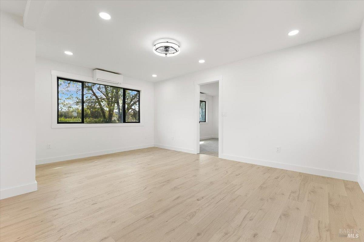 Detail Gallery Image 48 of 74 For 127 Pleasant Ave, Santa Rosa,  CA 95403 - 4 Beds | 4 Baths