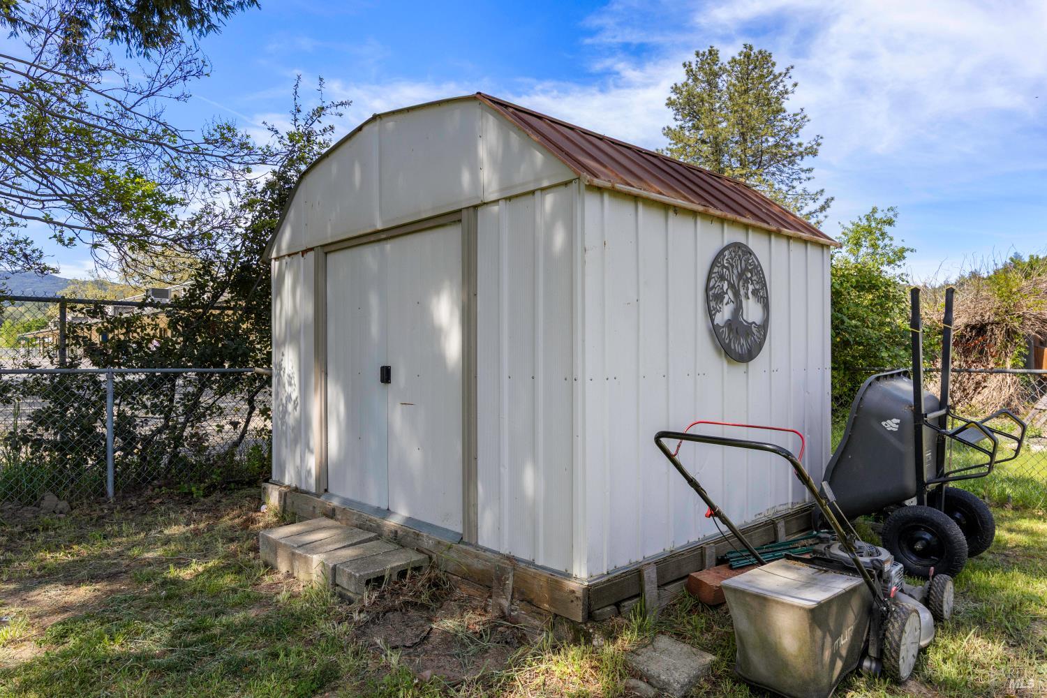 Detail Gallery Image 32 of 34 For 13780 Mountain House Rd, Hopland,  CA 95449 - 3 Beds | 1 Baths