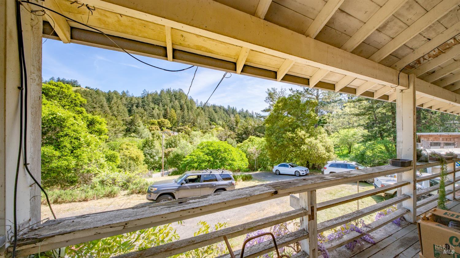 Detail Gallery Image 16 of 43 For 1 Alamo Way, Lagunitas,  CA 94938 - 2 Beds | 2 Baths