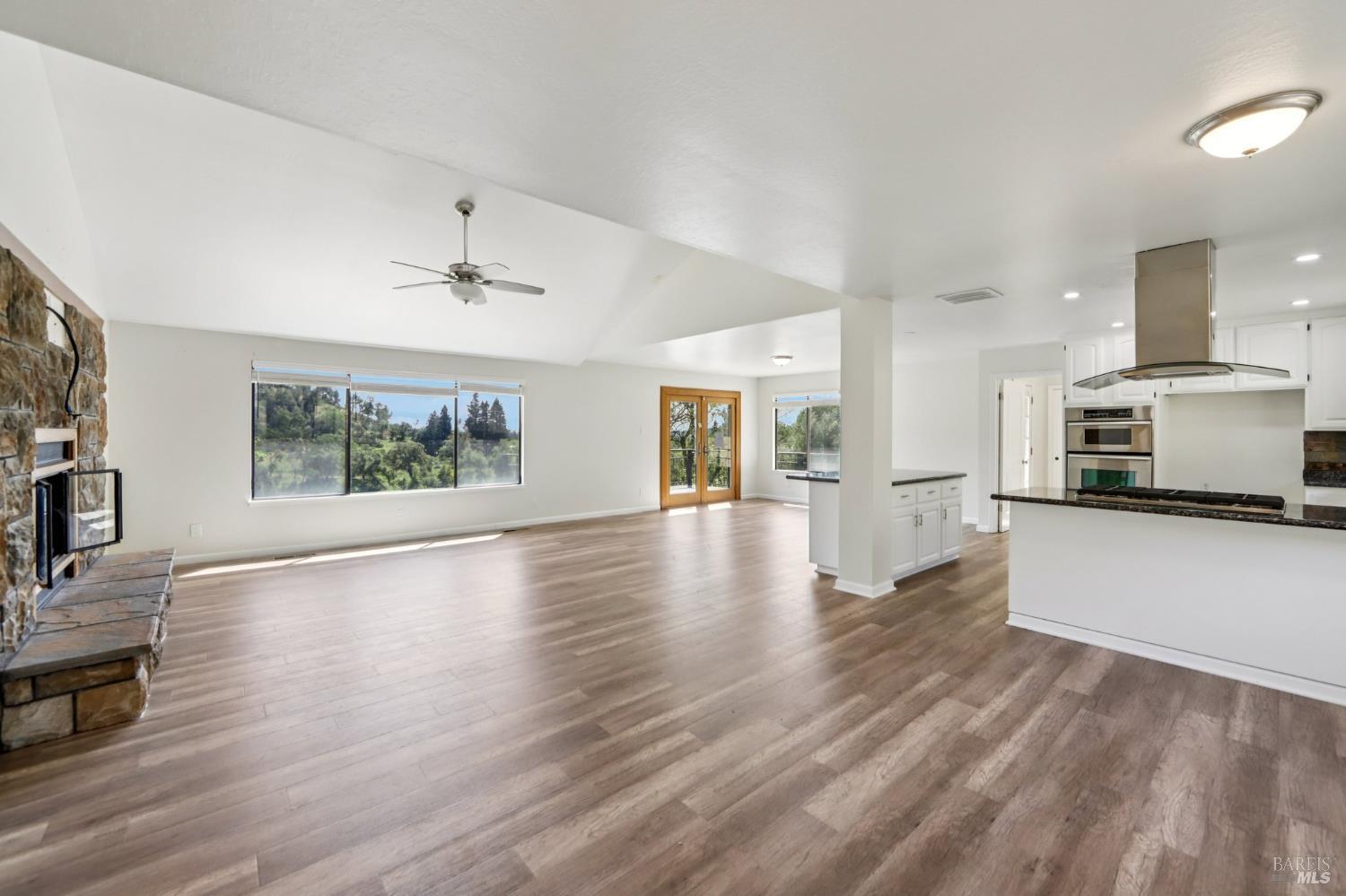 Detail Gallery Image 9 of 96 For 4084 Atlas Peak Rd, Napa,  CA 94558 - 5 Beds | 3/1 Baths