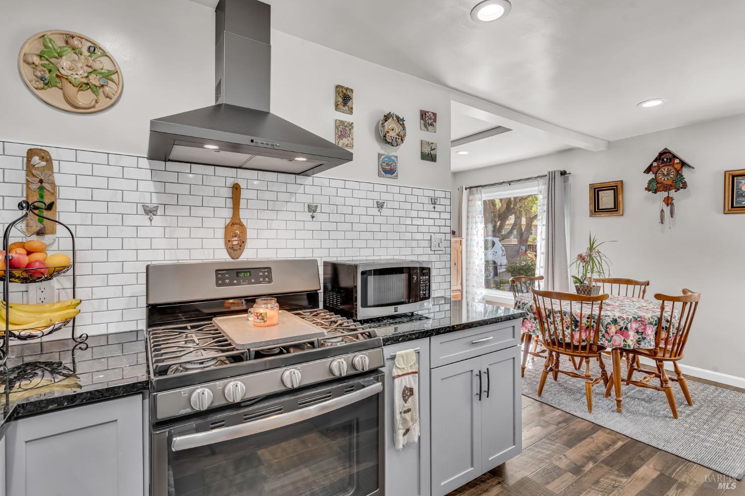 Detail Gallery Image 14 of 41 For 649 Cedar St, Vallejo,  CA 94591 - 2 Beds | 1 Baths