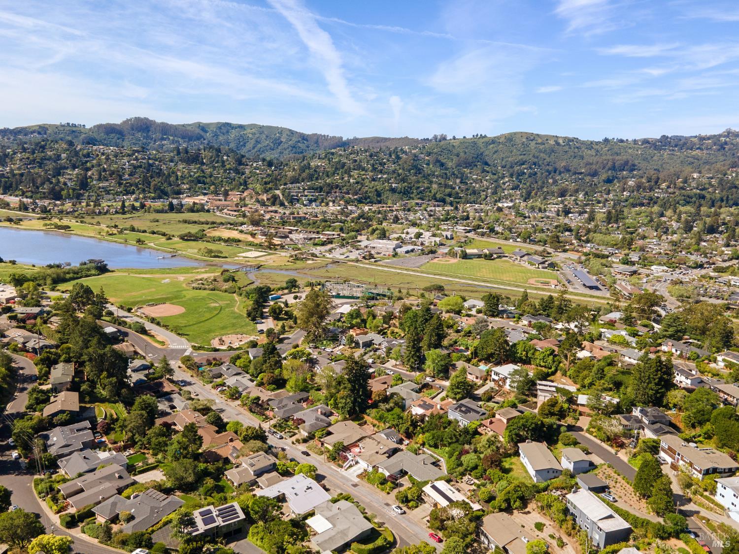 Detail Gallery Image 58 of 61 For 138 Kipling Dr, Mill Valley,  CA 94941 - 4 Beds | 3 Baths