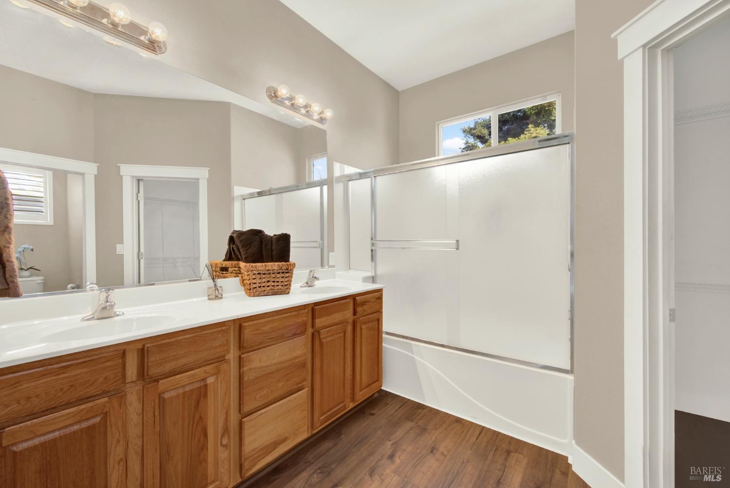Detail Gallery Image 31 of 63 For 1721 Beale Cir, Suisun City,  CA 94585 - 3 Beds | 2 Baths