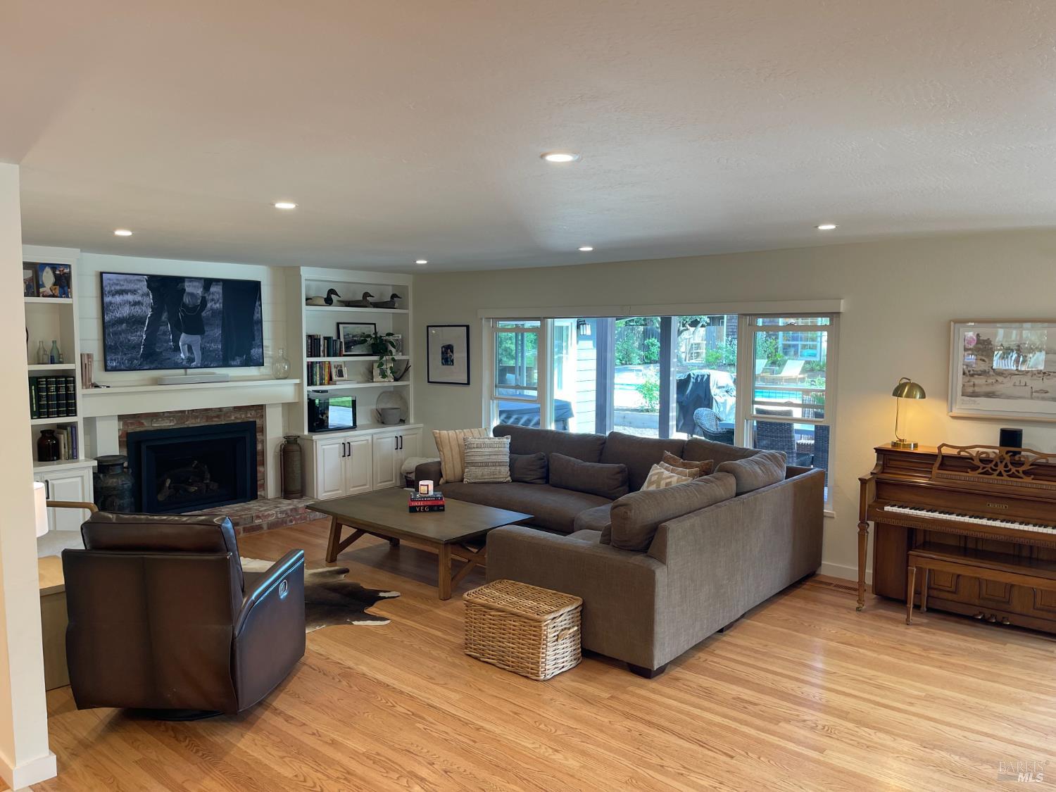 Detail Gallery Image 7 of 80 For 1038 Lorraine Dr, Napa,  CA 94558 - 4 Beds | 2 Baths