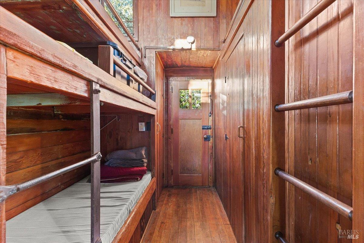 Detail Gallery Image 27 of 39 For 350 Canyon Rd, Geyserville,  CA 95441 - 2 Beds | 1/1 Baths