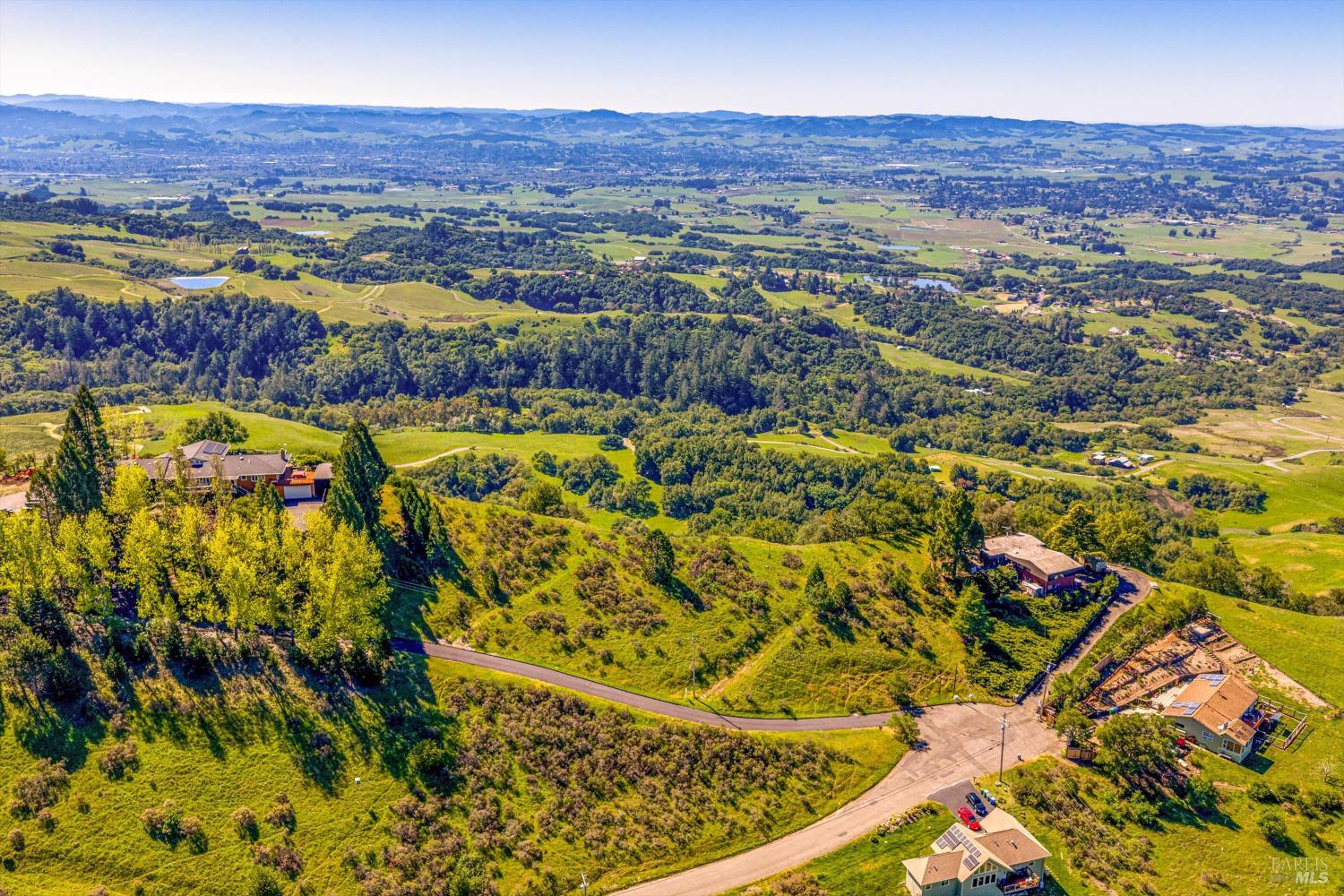 Detail Gallery Image 8 of 99 For 6048 Hyland Way, Penngrove,  CA 94951 - – Beds | – Baths