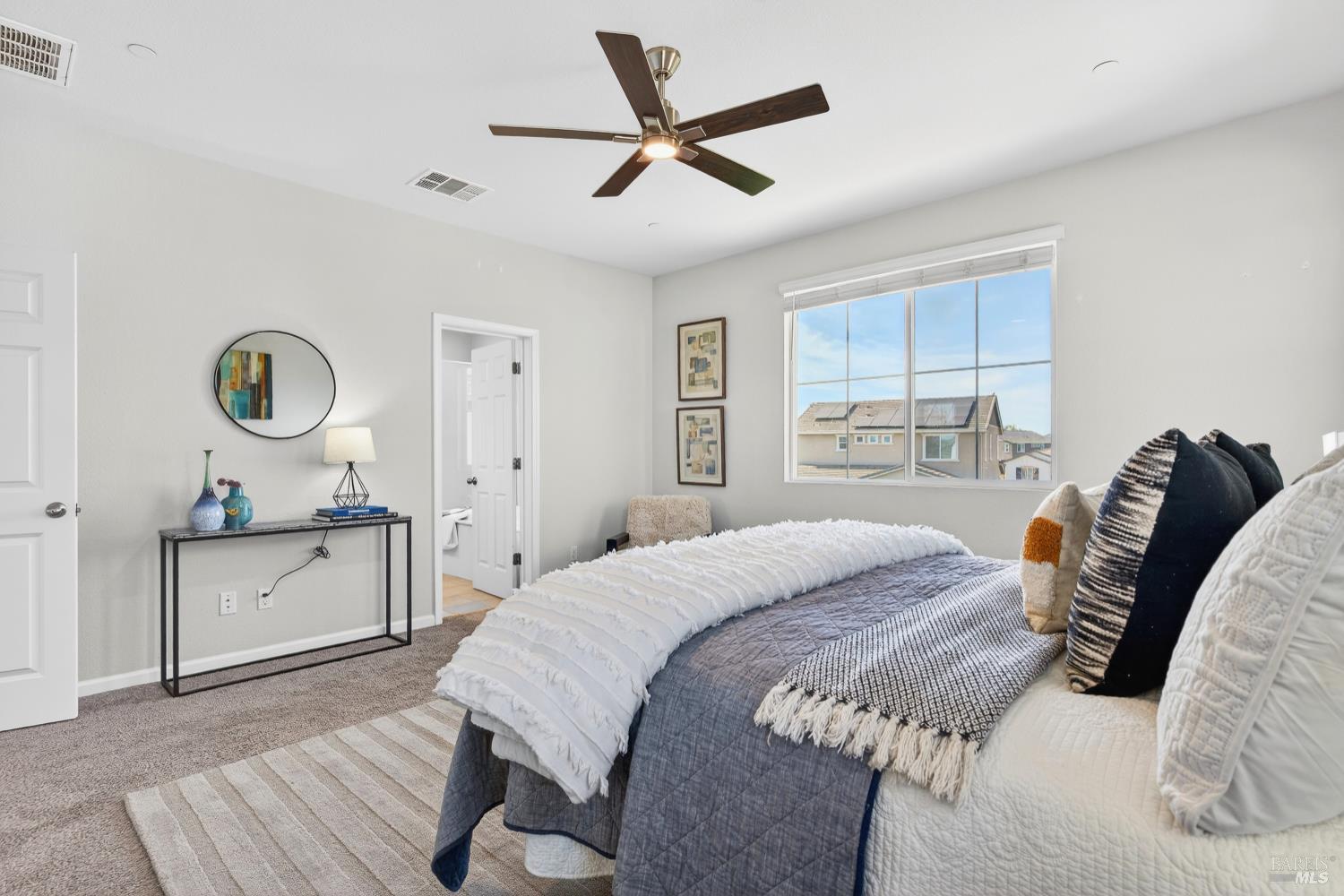 Detail Gallery Image 34 of 75 For 1535 Arlington Ct, Dixon,  CA 95620 - 4 Beds | 2/1 Baths