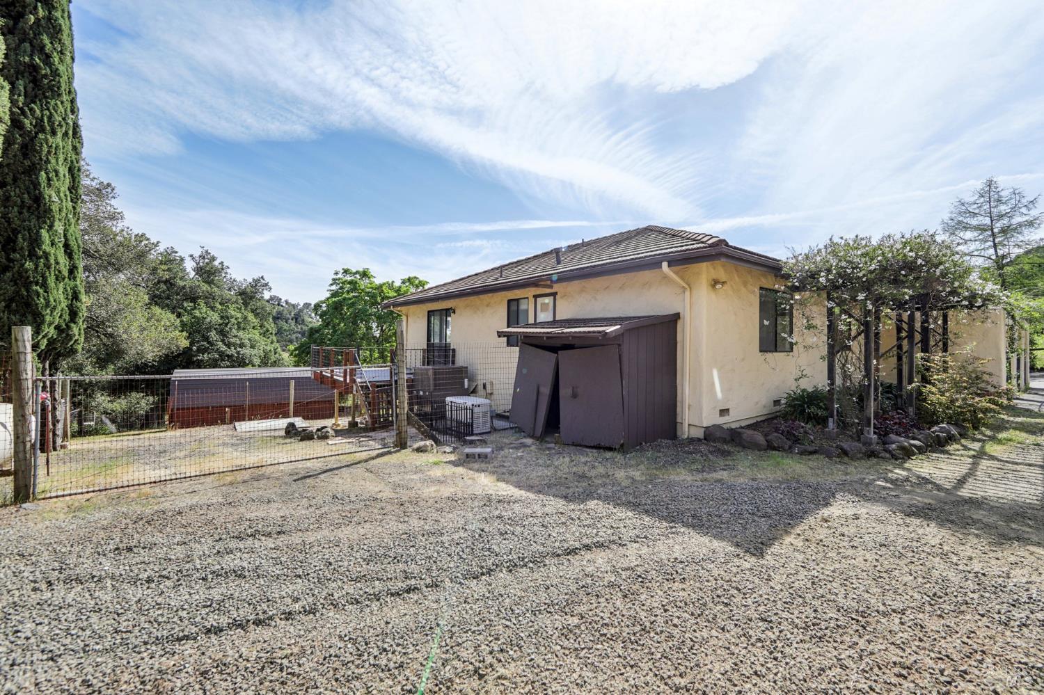 Detail Gallery Image 67 of 96 For 4084 Atlas Peak Rd, Napa,  CA 94558 - 5 Beds | 3/1 Baths