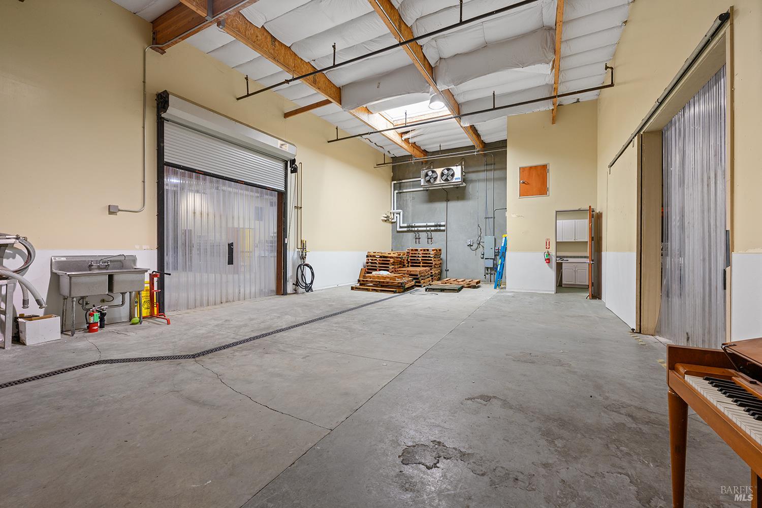 Detail Gallery Image 54 of 59 For 595 Santana Dr #D,  Cloverdale,  CA 95425 - – Beds | – Baths