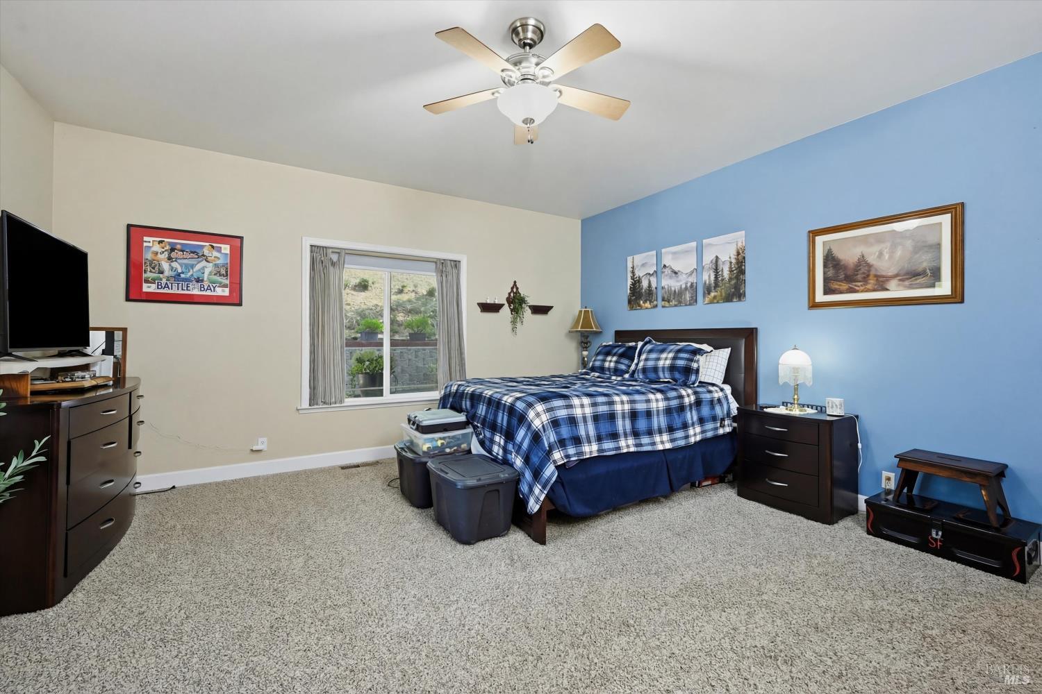 Detail Gallery Image 34 of 56 For 19614 Mountain Mdws, Hidden Valley Lake,  CA 95467 - 4 Beds | 3 Baths