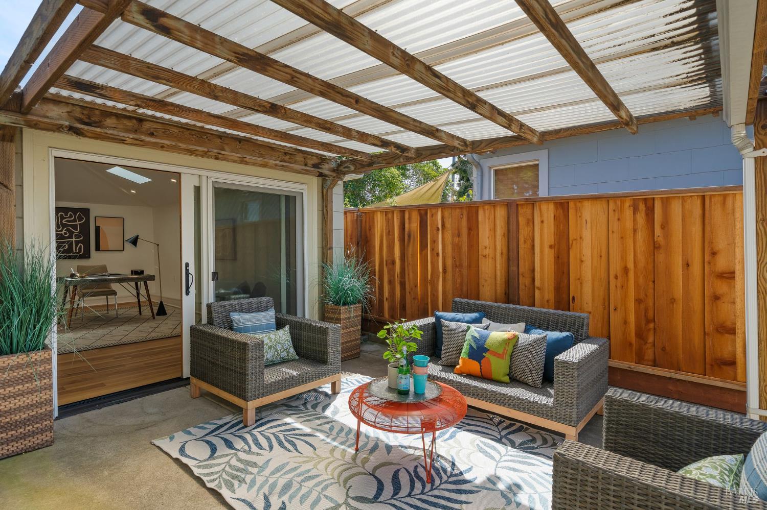 Detail Gallery Image 31 of 57 For 914 W 6th St, Benicia,  CA 94510 - 3 Beds | 2 Baths