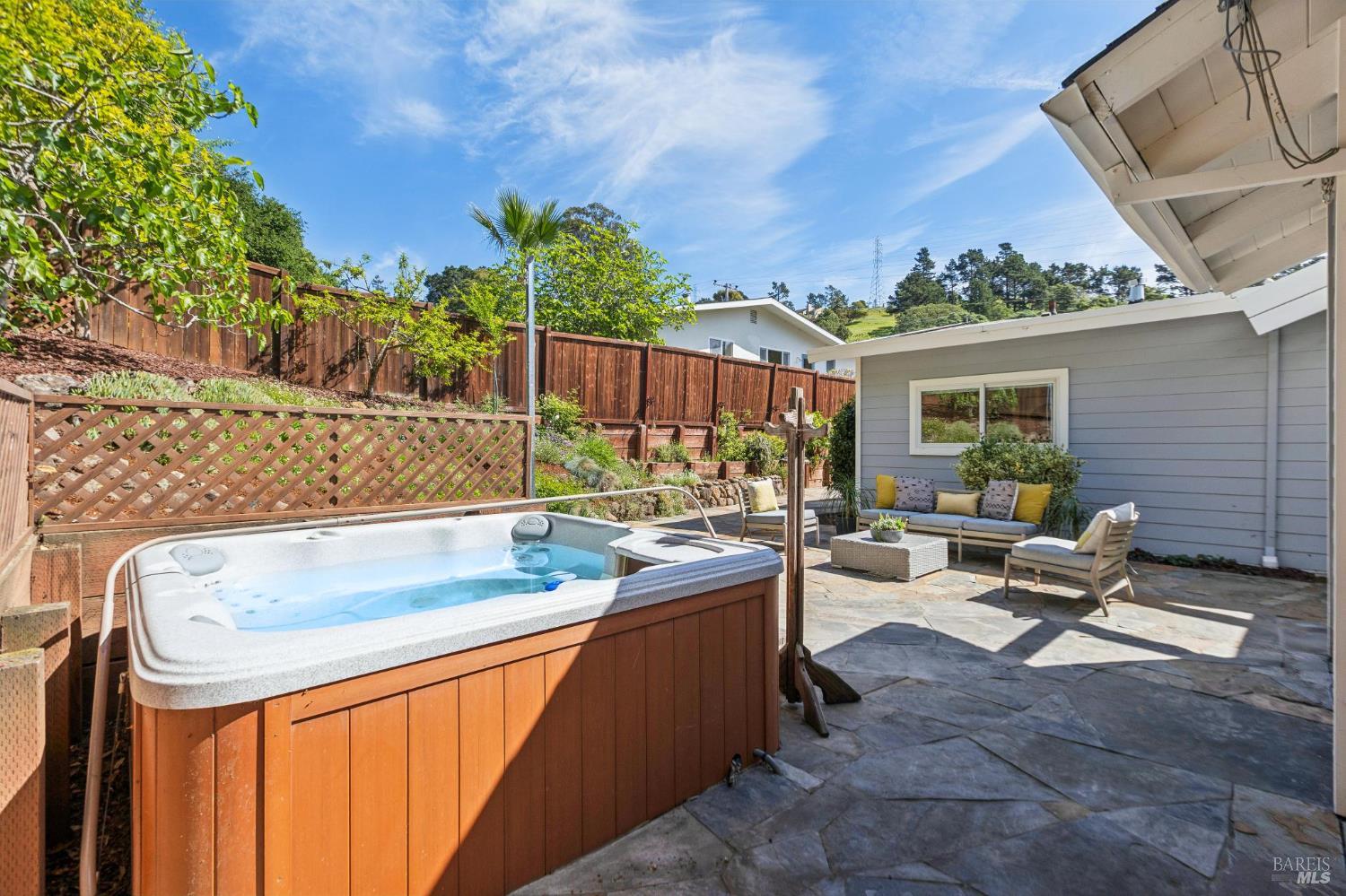 Detail Gallery Image 49 of 61 For 138 Kipling Dr, Mill Valley,  CA 94941 - 4 Beds | 3 Baths