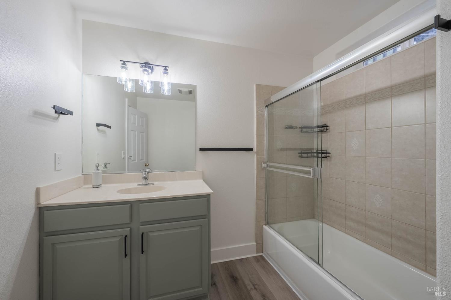 Detail Gallery Image 11 of 46 For 3490 Westridge Cir, Kelseyville,  CA 95451 - 3 Beds | 2/1 Baths