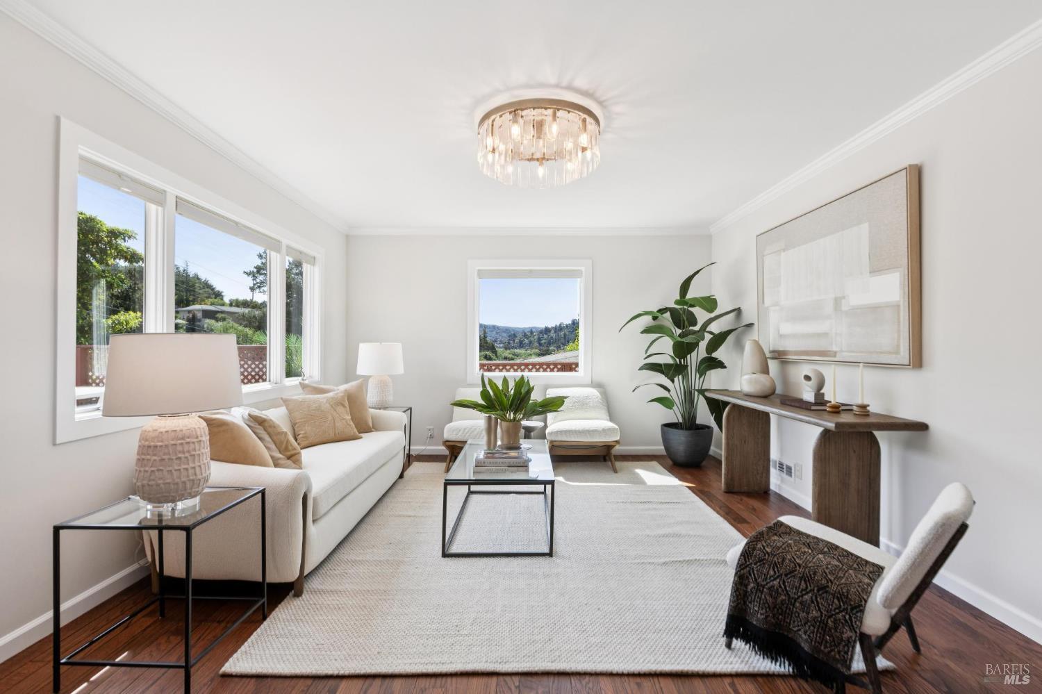 Detail Gallery Image 6 of 61 For 138 Kipling Dr, Mill Valley,  CA 94941 - 4 Beds | 3 Baths