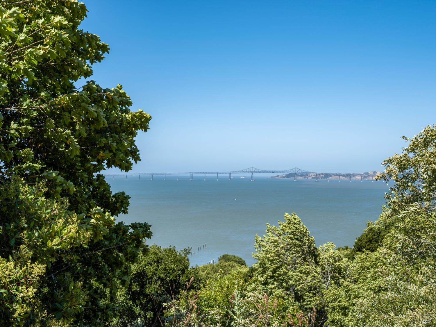 Detail Gallery Image 4 of 32 For 0 Paradise Dr, Tiburon,  CA 94920 - – Beds | – Baths