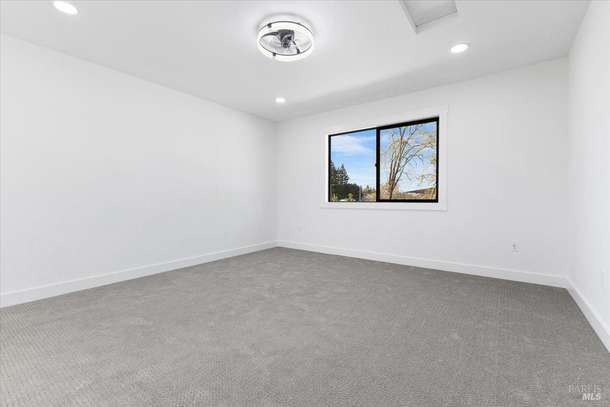 Detail Gallery Image 55 of 74 For 127 Pleasant Ave, Santa Rosa,  CA 95403 - 4 Beds | 4 Baths