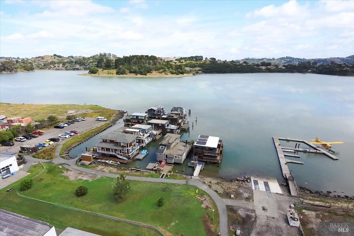 Detail Gallery Image 20 of 26 For 11 Commodore Marina Unkn, Mill Valley,  CA 94941 - 4 Beds | 4 Baths