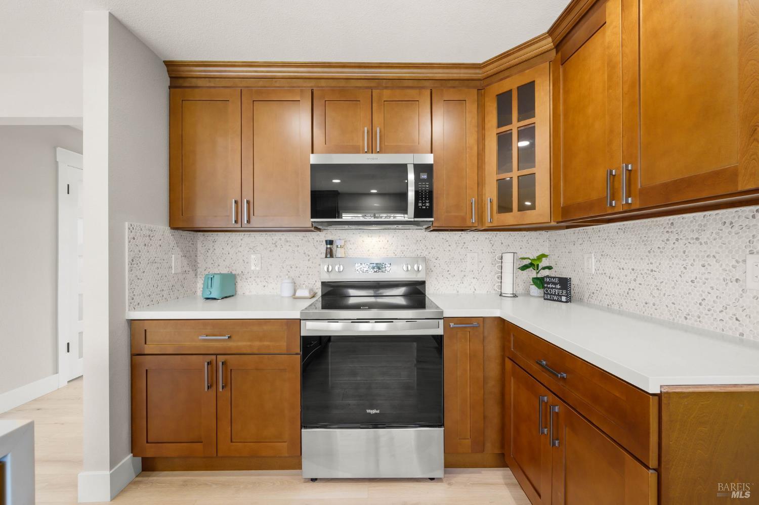 Detail Gallery Image 13 of 44 For 172 Salinas Dr, Vacaville,  CA 95688 - 4 Beds | 2 Baths