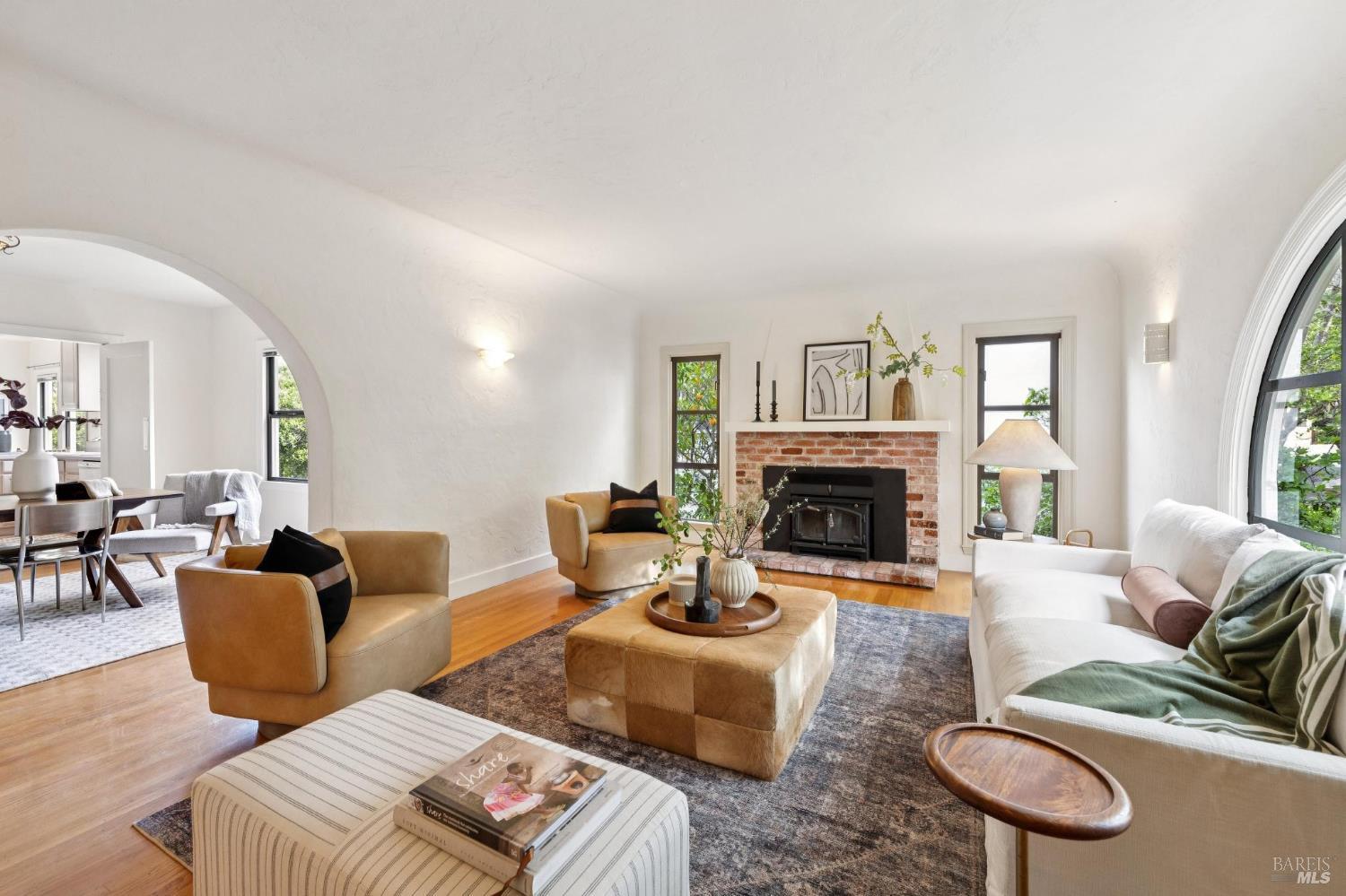 Detail Gallery Image 6 of 46 For 36 Lincoln Park, San Anselmo,  CA 94960 - 3 Beds | 2 Baths