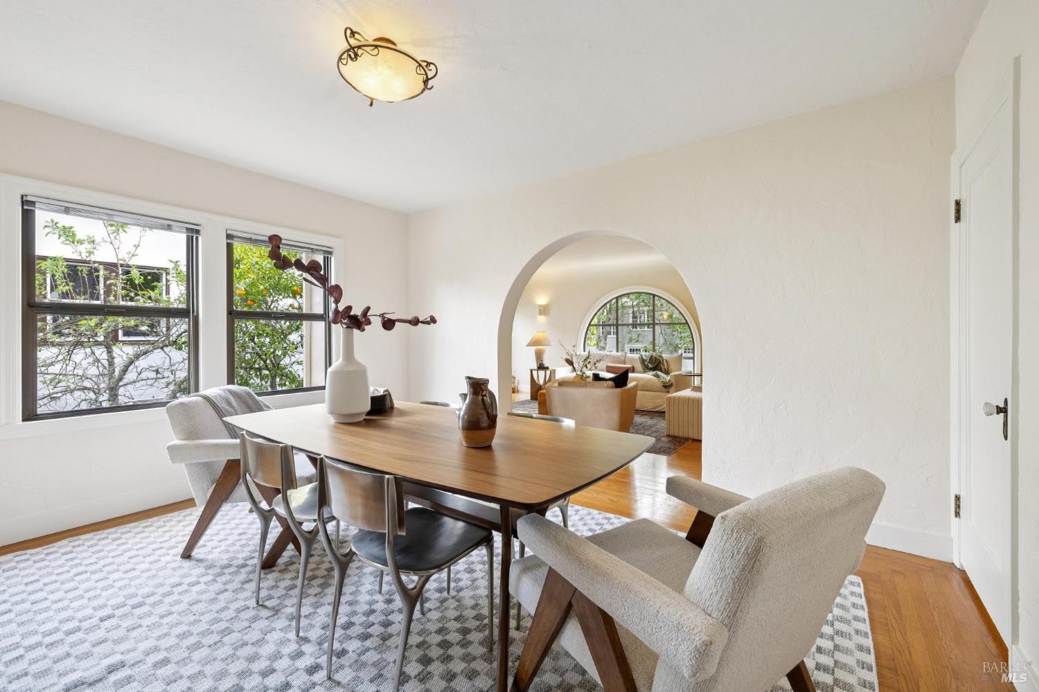 Detail Gallery Image 19 of 46 For 36 Lincoln Park, San Anselmo,  CA 94960 - 3 Beds | 2 Baths