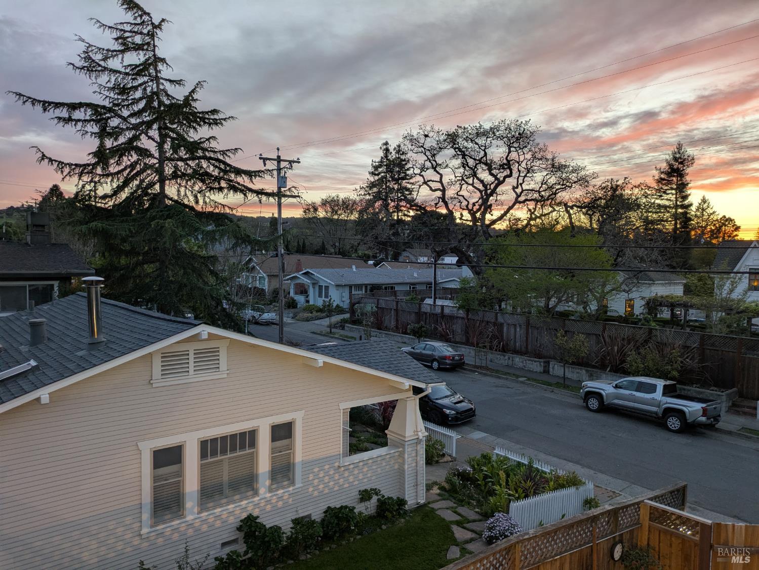 Detail Gallery Image 16 of 25 For 400 6th St #3,  Petaluma,  CA 94952 - 2 Beds | 1 Baths