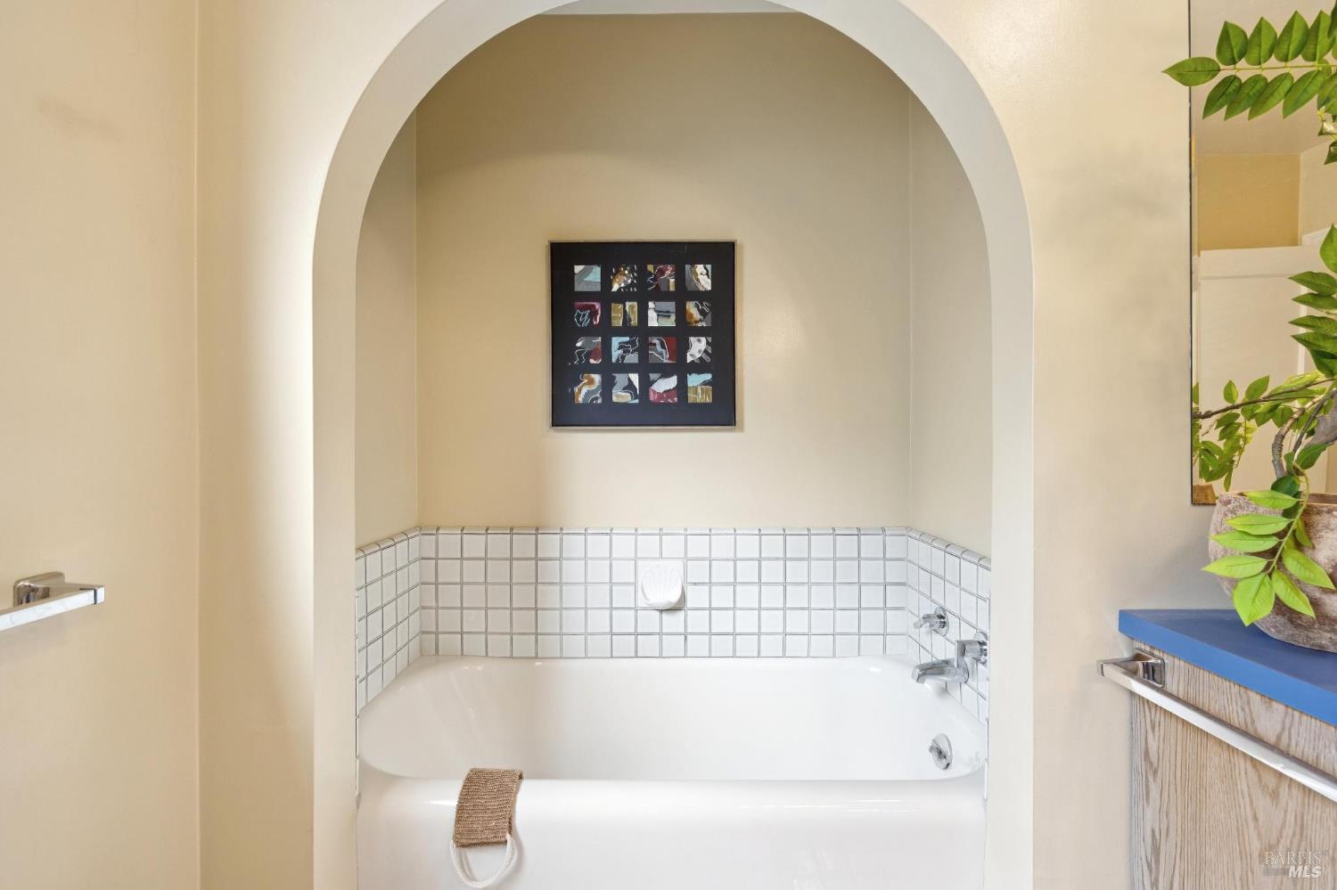 Detail Gallery Image 26 of 46 For 36 Lincoln Park, San Anselmo,  CA 94960 - 3 Beds | 2 Baths