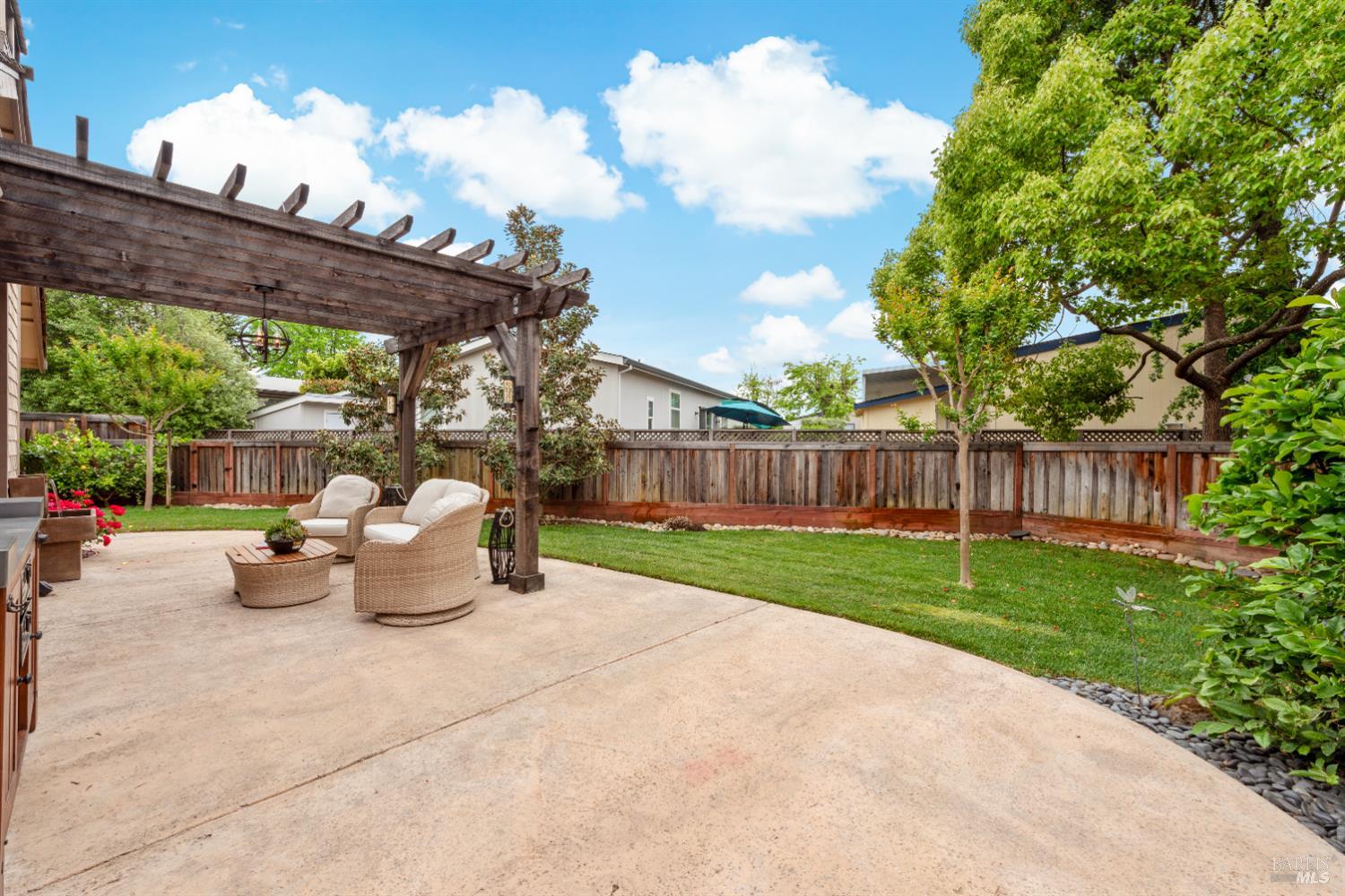 Detail Gallery Image 34 of 69 For 1929 Vintner Ct, Yountville,  CA 94599 - 3 Beds | 2 Baths