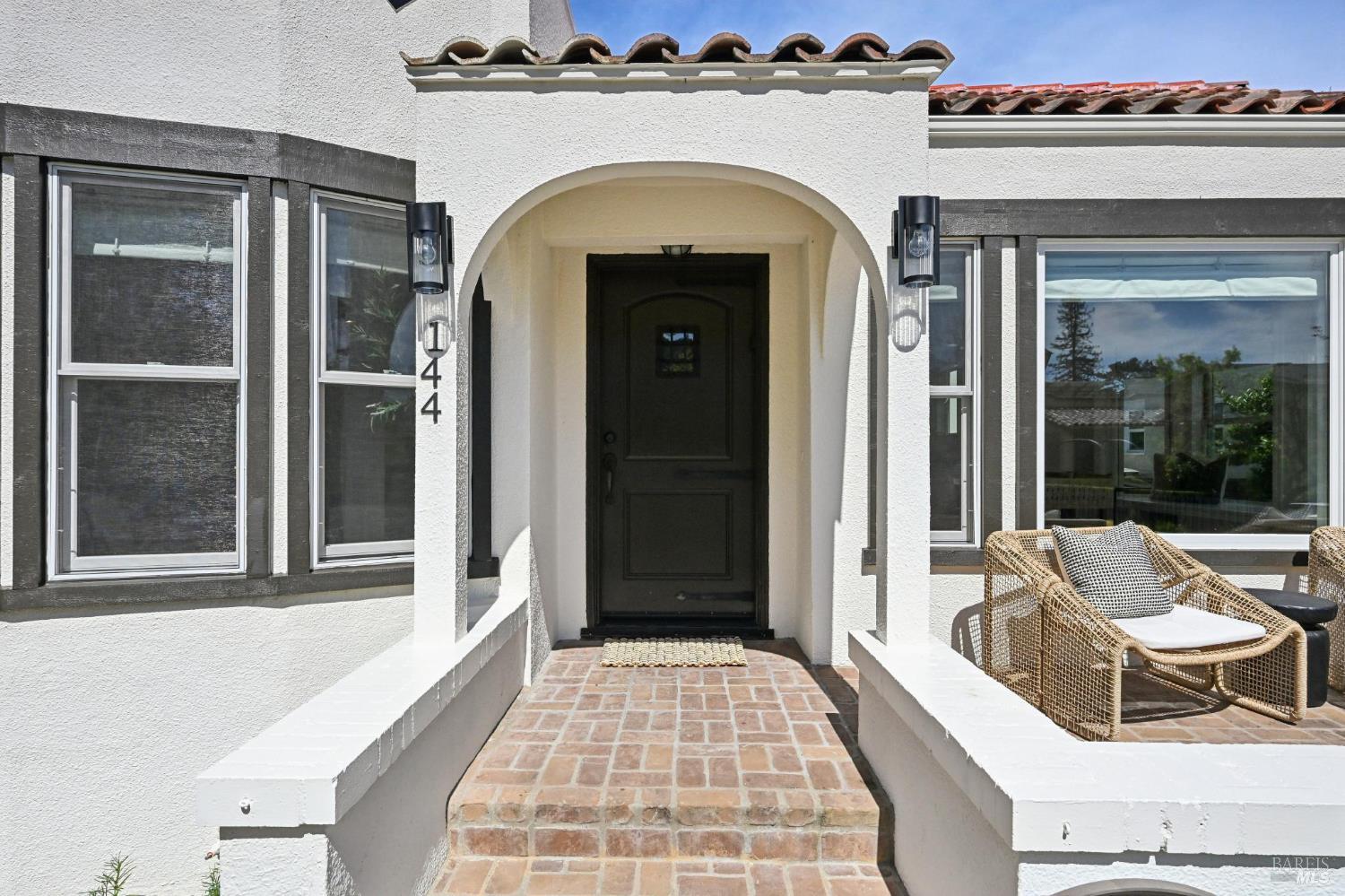 Detail Gallery Image 8 of 70 For 144 Morningside Dr, San Anselmo,  CA 94960 - 3 Beds | 2 Baths