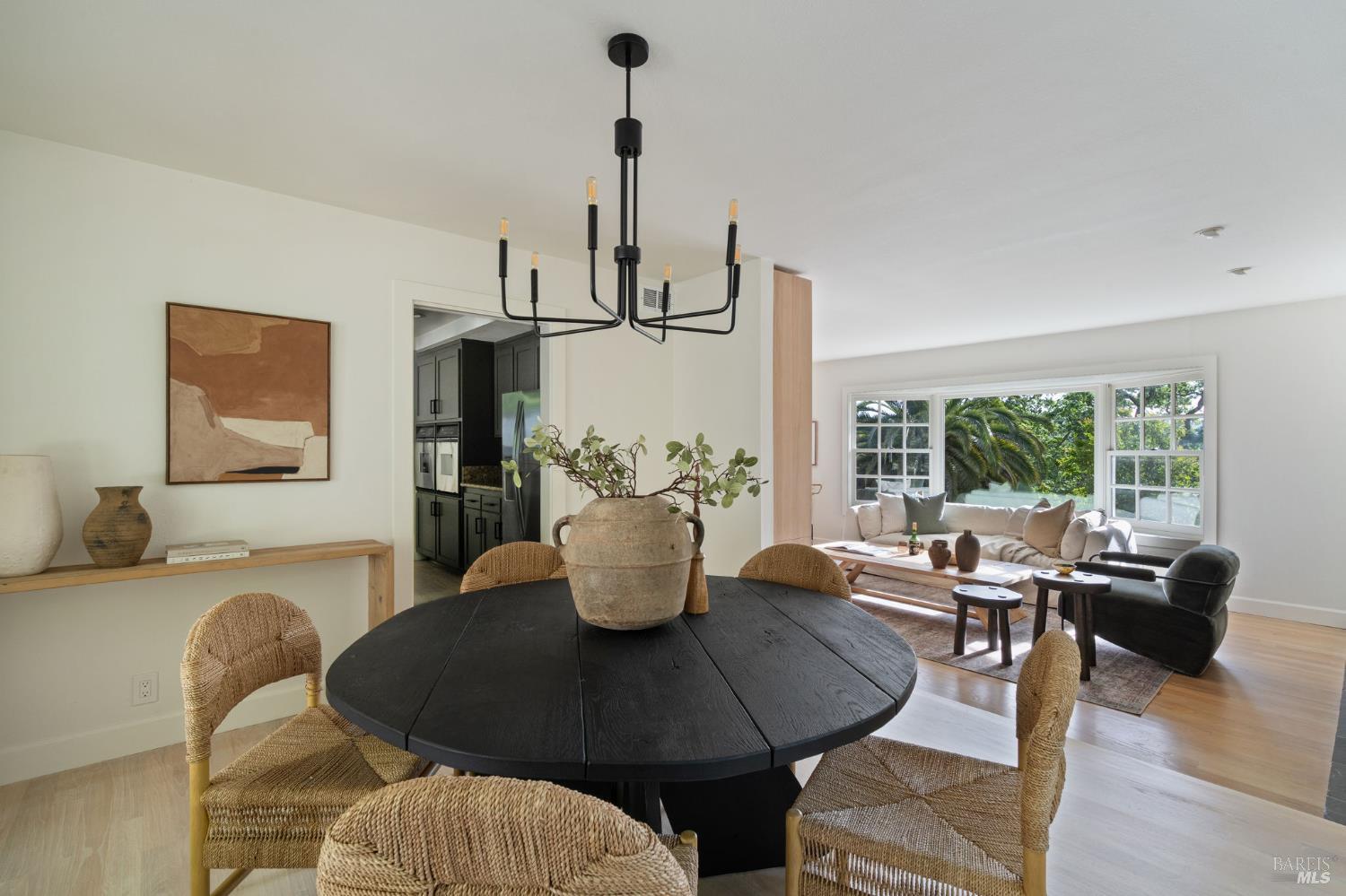 Detail Gallery Image 8 of 58 For 21 Hillside Ave, Kentfield,  CA 94904 - 5 Beds | 3/1 Baths