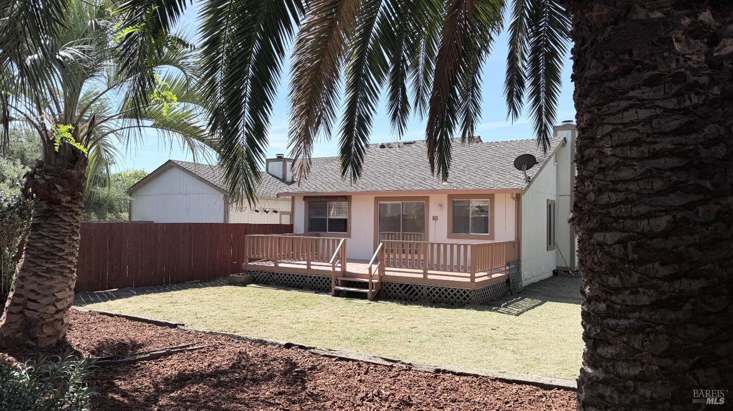 Detail Gallery Image 18 of 32 For 1775 Northstar Dr, Petaluma,  CA 94954 - 2 Beds | 2 Baths